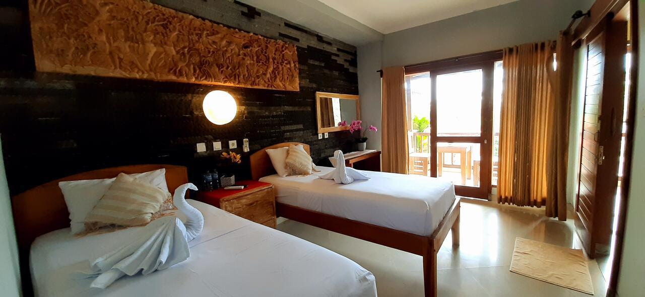 Отель The Point Surfcamp Bali Пулукан Экстерьер фото
